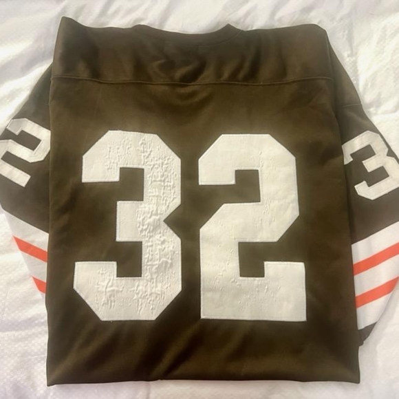 1964 throwback jersey of Clevelands Jim Brown authentic Mitchell and Ness - Picture 5 of 8